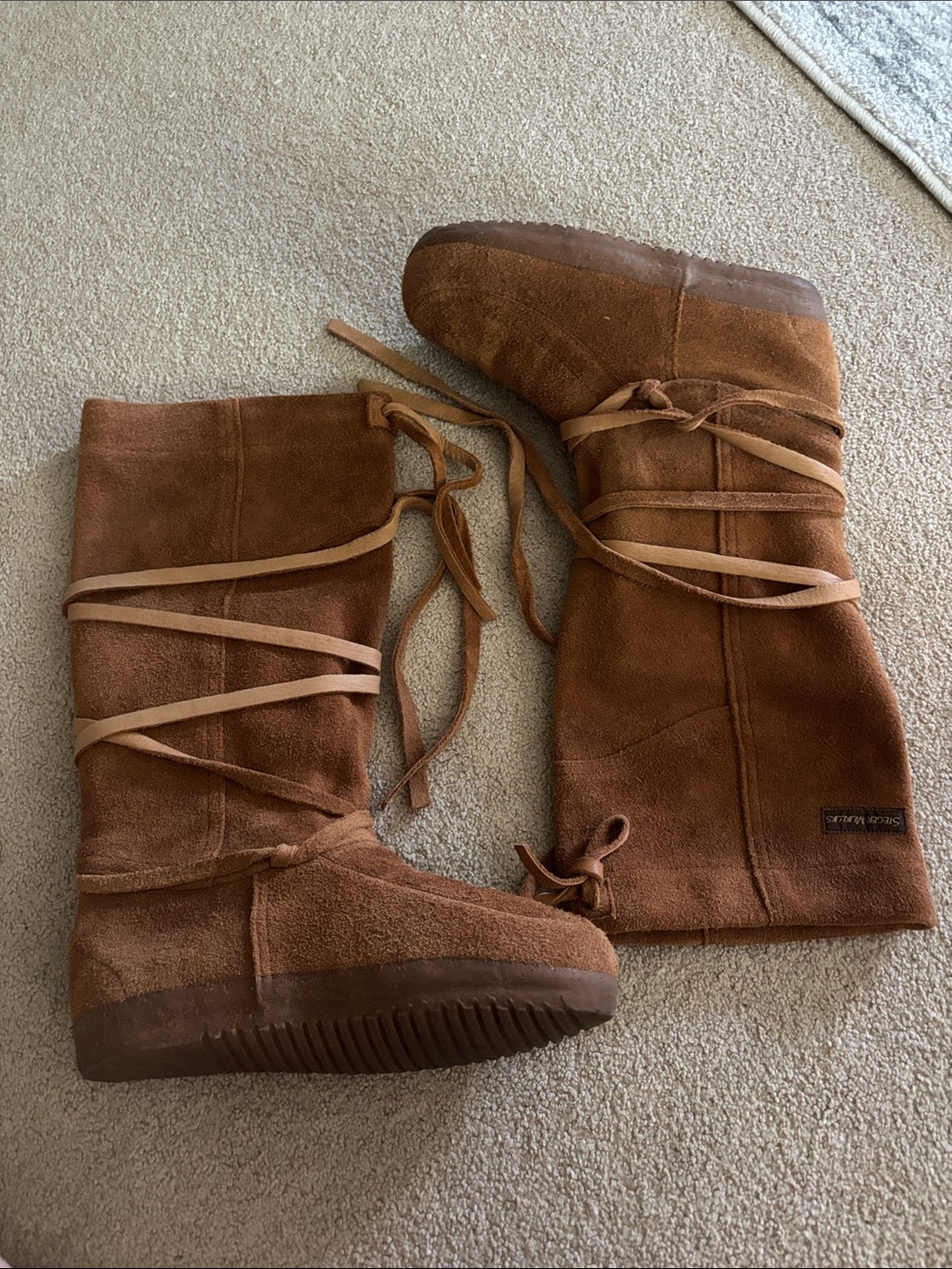 Muk Luks Women's Tan Brown Suede Lace-Up Boots